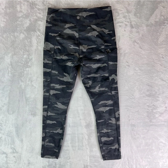 Athleta Ultimate Stash Camo 7/8 Tight Leggings Size Small Cropped Grey Yoga - Picture 11 of 14